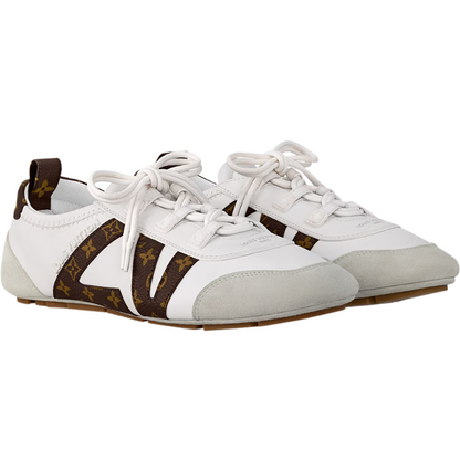 Louis Vuitton Sneaker LV Sneaker in White with Brown Monogram Logo