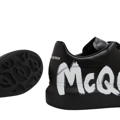 Aexander Mcqueen Oversized Graffiti – Black White